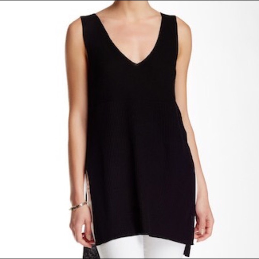 Olive & Oak V-Neck Layered Tank
